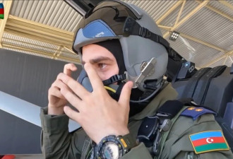 阿塞拜疆空军展示枭龙战机：这次不是借的