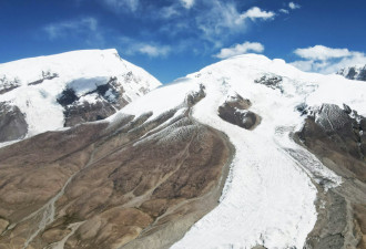 登山队在慕士塔格峰遭遇暴风雪 3人遇难1人失联