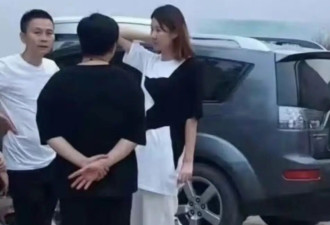 王宝强携女友冯清现身婚礼，大方与众人寒暄，交往8年不领证