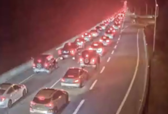 “海天公路”致命车祸封路超8小时！数千司机被困至凌晨！