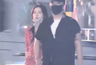 陈思诚和女友同游土耳其，阮巨依偎在男友怀里拍照，两人有夫妻相
