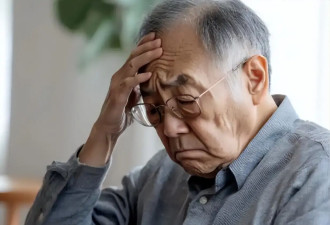 男子起夜上厕所突发脑梗！医生叹息：多数老人…