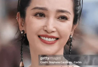 53岁李冰冰扛住了G社镜头！跟布兰切特同框美爆了