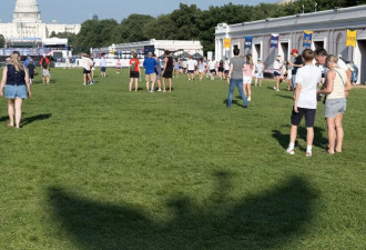 纽约时报：美国还能挺得住吗？