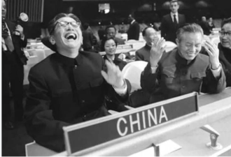 两面天才：乔冠华外交场合光芒万丈 私下如巨婴