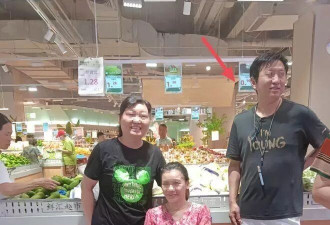45岁桑兰和老公超市买菜被偶遇，坐轮椅气色好