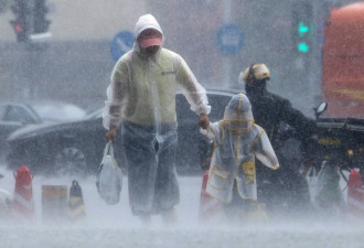北京暴雨40小时 全市转移逾10万人