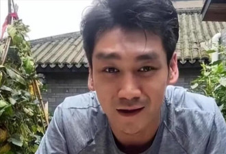 知名男演员无戏可拍，回四川老家摆摊卖菜