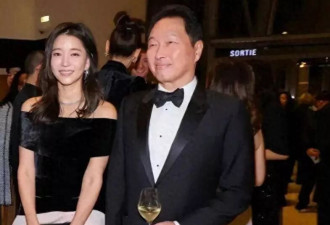 金熙英不愧是“最强小三”，和16岁女儿同框像姐妹
