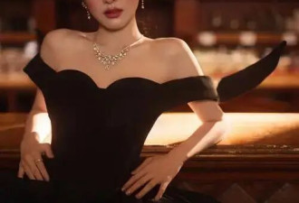 “光线一姐”章若楠清丽颜值美爆了！曼妙身材性感撩人