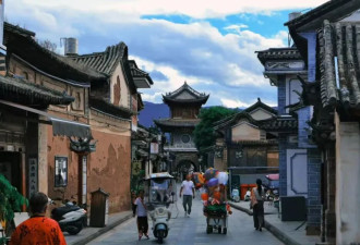 超10万张床位，空了一半？