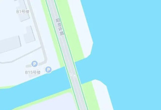 苏州阳澄湖上一桥面护栏晃动,游客称“险些坠湖”