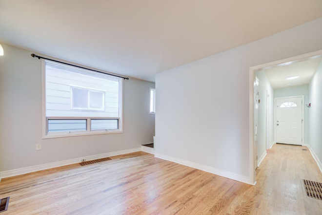 19 Robinson Avenue Toronto