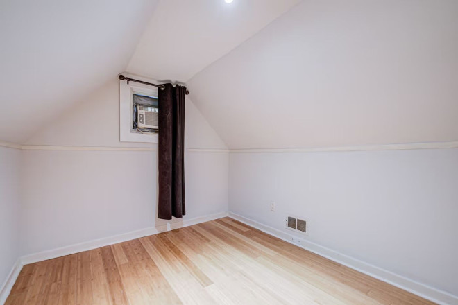 19 Robinson Avenue Toronto