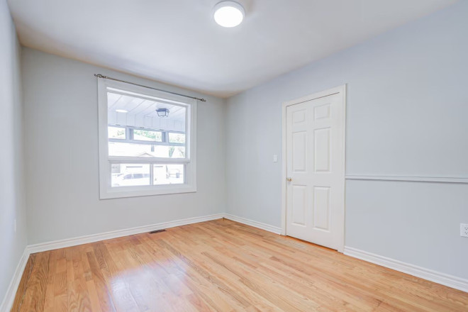 19 Robinson Avenue Toronto