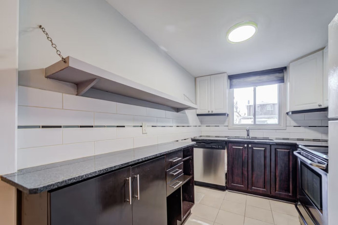 19 Robinson Avenue Toronto