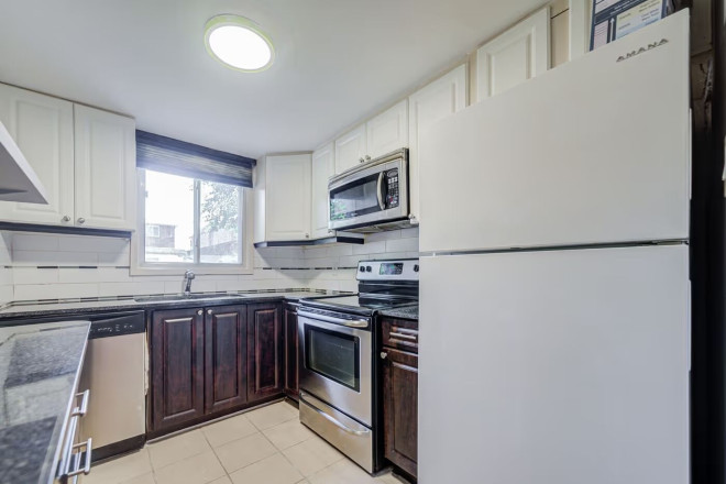 19 Robinson Avenue Toronto