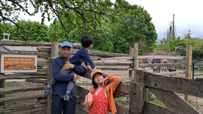 潘绍军与子女