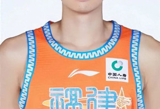 原来他是水均益女婿！与老婆清华结缘相差七岁，26岁逆袭人生赢家
