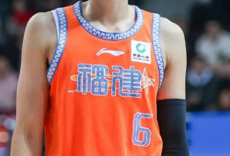 原来他是水均益女婿！与老婆清华结缘相差七岁，26岁逆袭人生赢家
