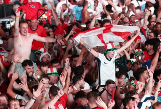 40年世仇!英格兰强碰阿根廷 美祭史上最严安检