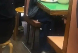 香港茶记偶遇刘亦菲！无戏拍两年，素颜状态堪比大学生
