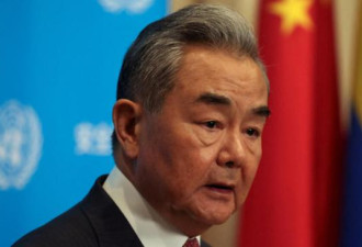 试射导弹后，王毅出面灭火
