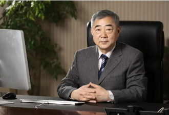 曾与父上演抢公章大战 苏州富二代减持套现入加籍