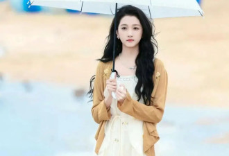 张婧仪 鞠婧祎 章若楠的海边穿搭，还是太权威了～