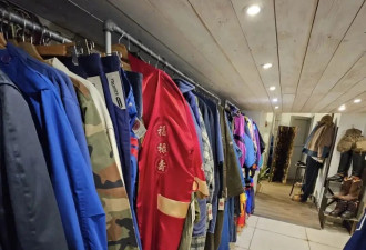 为什么国外的古着店有那么多中国寿衣？