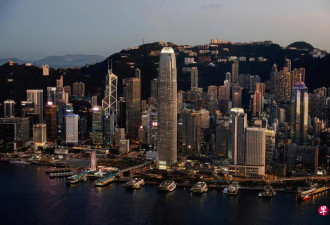 送给北京的这份厚礼，原来川普还留了一手