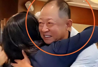 无缝衔接7任女友后,娶了富婆的59岁王志文,今憔悴不堪