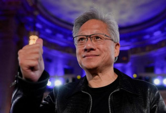 黄仁勋一句话掀转行潮！行内人揭残酷真相