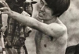 张艺谋没想到!自己苦干42年,最后竟给岳父岳母做了嫁衣