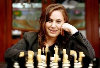 匈牙利总统换人，总理拟提名国际象棋棋后波尔加