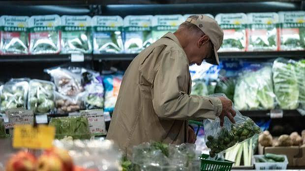Toronto mayor, local councillors look to ban surveillance pricing in city —  'No one should have a different price based on who you are': Chow : r/canada