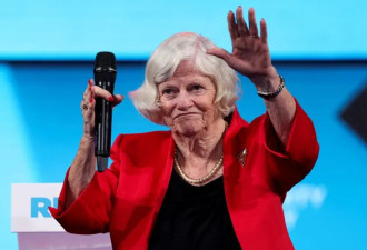 午餐吃一半遭夺命 英政坛铁娘子被铁锤猛击21下