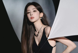 大暑来临古力娜扎晒最新美照，性感奔放与清新怡人相结合，网友赞