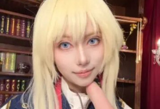 天生没右手的00后女孩，在cos界没有对手了
