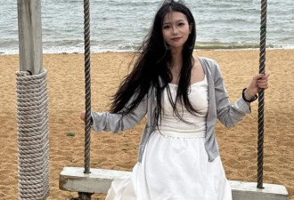 天生没右手的00后女孩，在cos界没有对手了