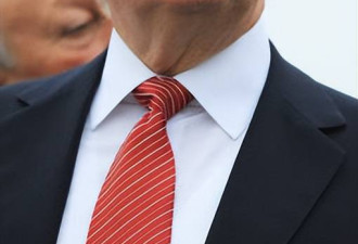 川普给了她500万：如此美国，很难完犊子