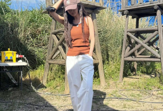 杨幂果然是夏日穿搭范本！2套清爽私服可盐可甜，少女感焊在身上！