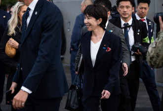 高市早苗捍卫“恩师”安倍，推进民族主义议程