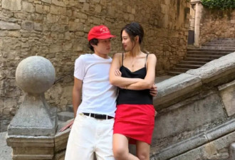 Jennie换了“黑红装”后大变样！穿黑吊带搭小红裙，编发美艳高级