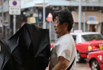 今年最强台风“红霞”登陆中国广东 逾71万人疏散