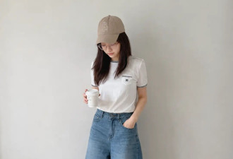 同样是洞洞鞋 别人穿出高级感你像澡堂拖鞋