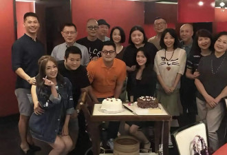 香港知名演员遗孤罕见露面，生父至今成谜