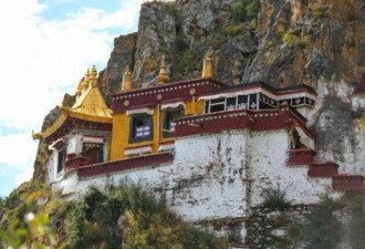 进了西藏500里无人区，千万不能在野外小便