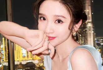 唐艺昕靓丽写真美爆了！清丽脱俗身材曼妙性感撩人